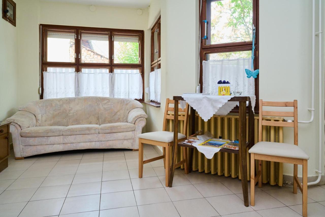 Koelcsey Vendeghaz Apartment Hódmezővásárhely Екстериор снимка
