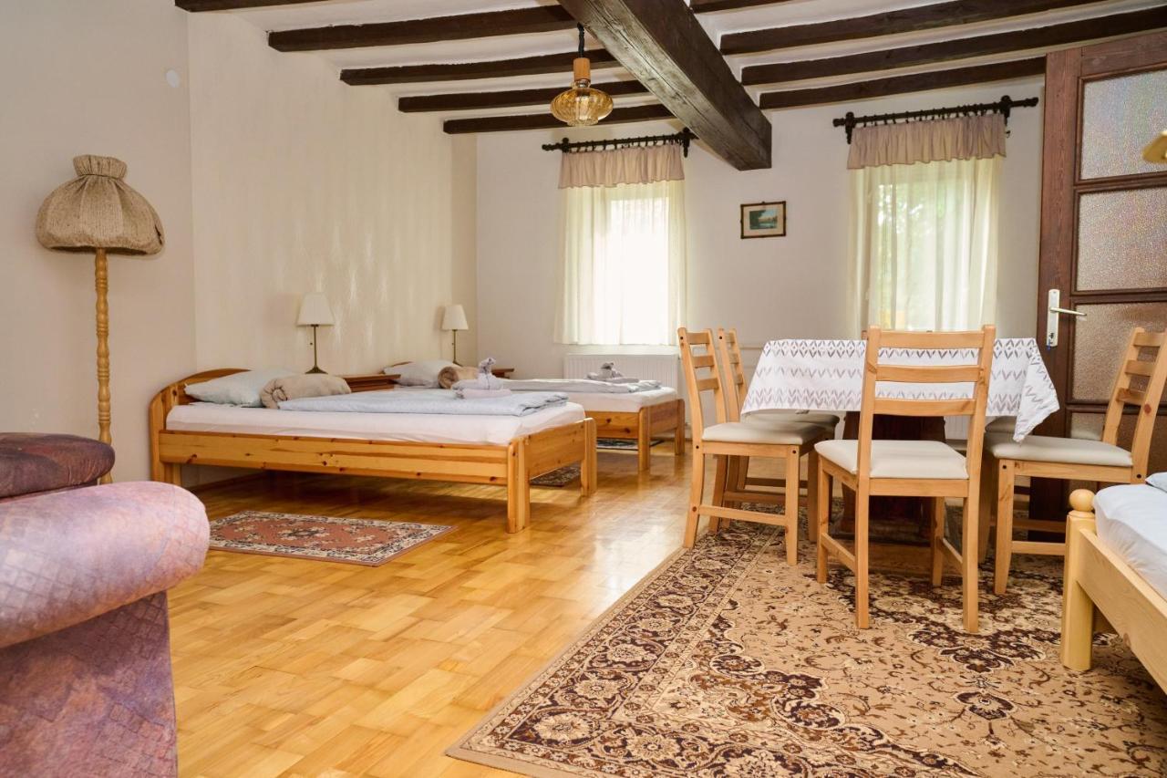Koelcsey Vendeghaz Apartment Hódmezővásárhely Екстериор снимка