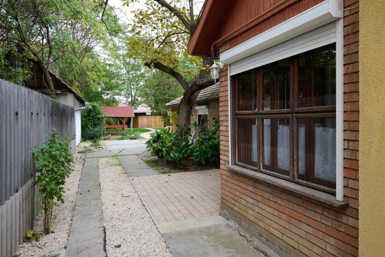 Koelcsey Vendeghaz Apartment Hódmezővásárhely Екстериор снимка